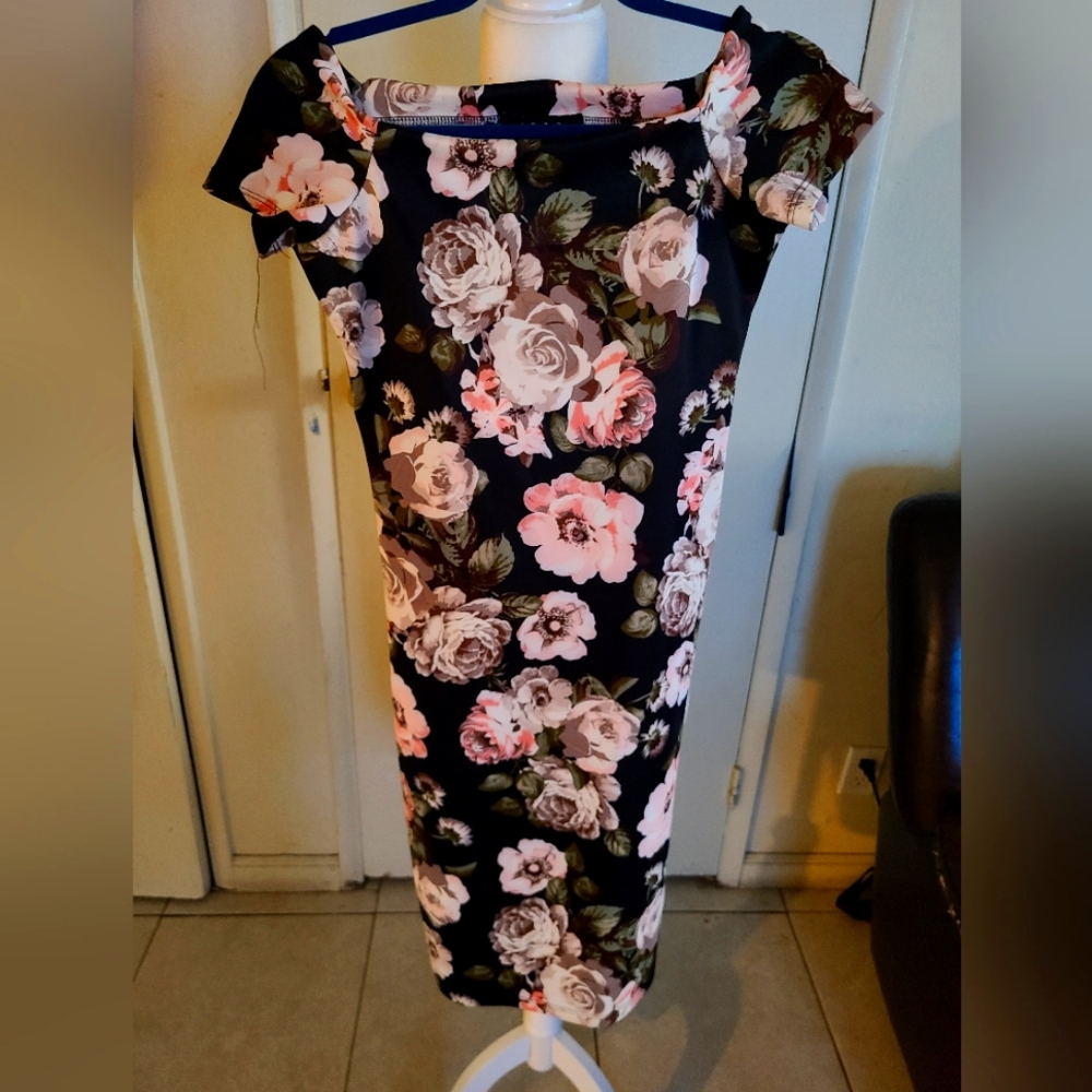 Mid flower dress